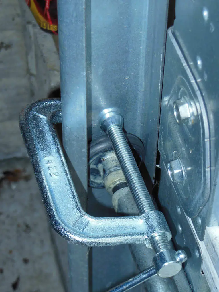How To Install Garage Door Locks In 5 Minutes 24 7 Home Security