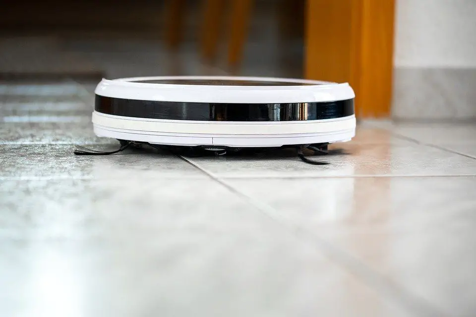 Robot-Vacuum